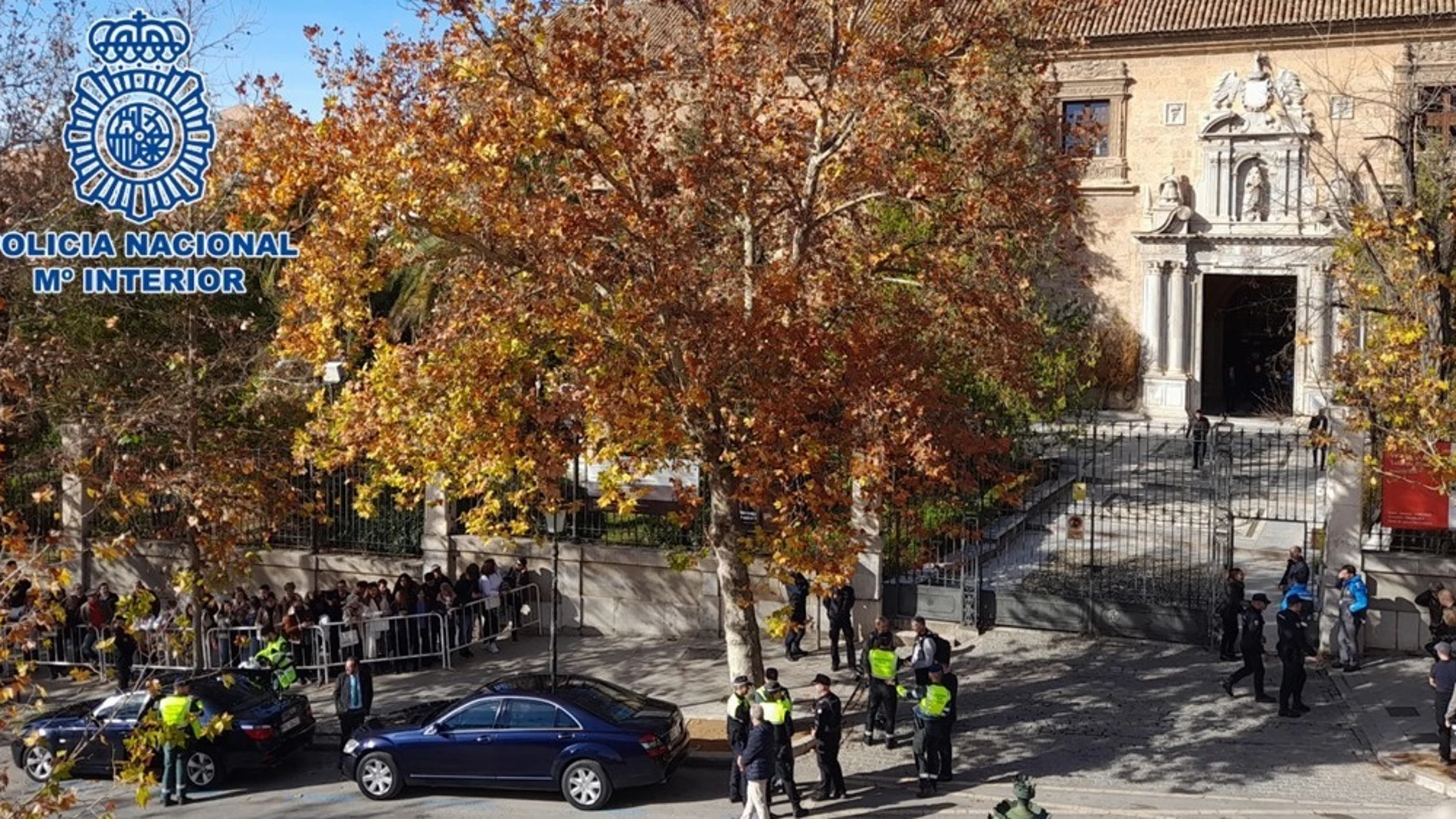 Reunión de Directores del Instituto Cervantes, en el Hospital Real este pasado lunes. POLICÍA NACIONAL