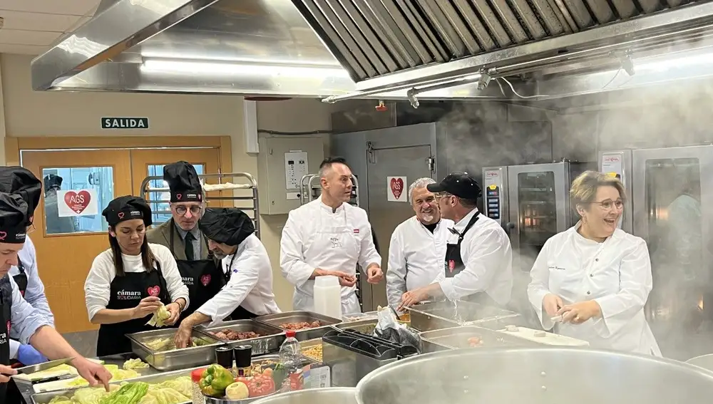 Cocineros con Estrella Michelin han elaborado los menús solidarios