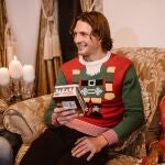 Aunque el amigo invisible es muy popular en España durante las fiestas navideñas o en las cenas de empresa, no todo el mundo concoce su origen