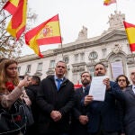 Vox presenta una querella contra Sanchez en el Tribunal Supremo