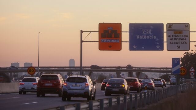 El carril servicio del Bus-VAO es el primer servicio para vehículos de alta ocupación de la Comunidad Valenciana