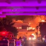 Imagen del casino en llamas