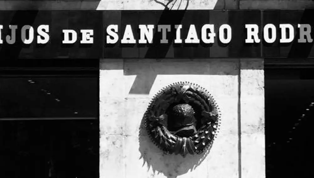 La librería más antigua de España, según reza en su fachada, está en Burgos