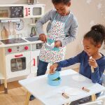 Cocina de juguete de madera en oferta. Juguetes educativos de Lidl