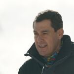 El presidente de la Junta de Andalucía, Juanma Moreno, este viernes en Sierra Nevada