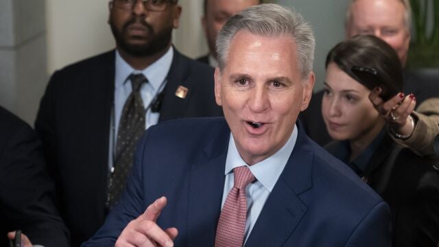 El líder de los republicanos en la Cámara de Representantes, Kevin McCarthy, republicano por California, antes de la votación