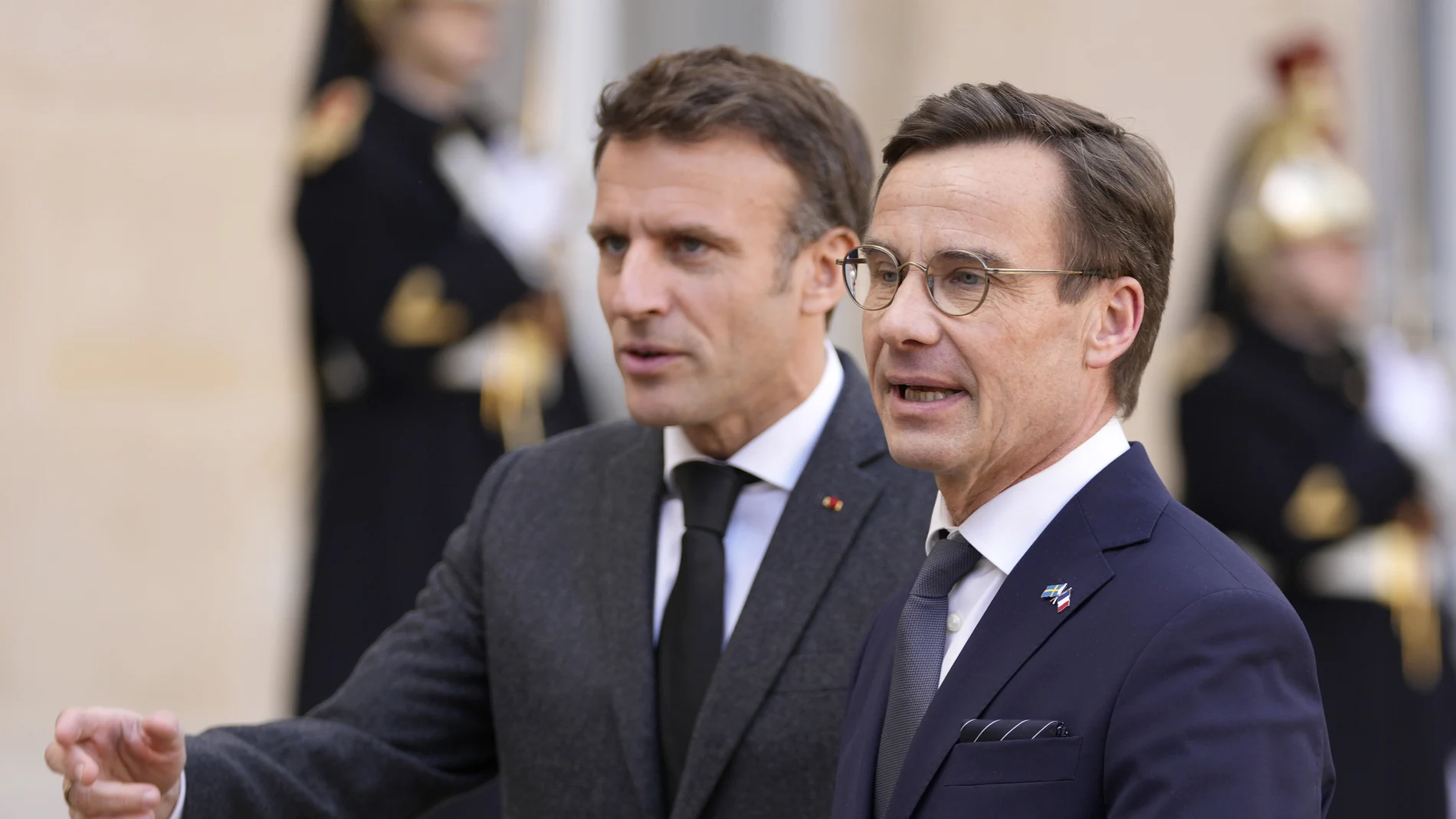 El presidente francés, Emmanuel Macron, cuyo país lidera la apuesta nuclear europea, con el primer ministro sueco, Ulf Kristersson, el pasado 3 de enero