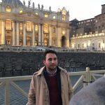 Jesús Gómez Valtierra asiste a ceremonia Benedicto XVI en Roma