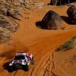 El Toyota de Nasser Al Attiyah, en pleno desierto