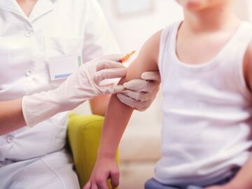 Vacunaci&oacute;n contra la meningitis B en Madrid