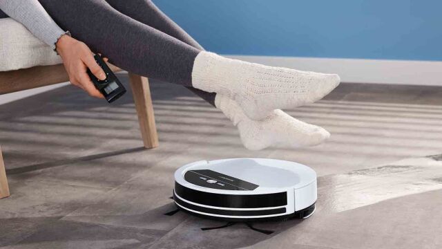 Robot aspirador friegasuelos de Silvercrest