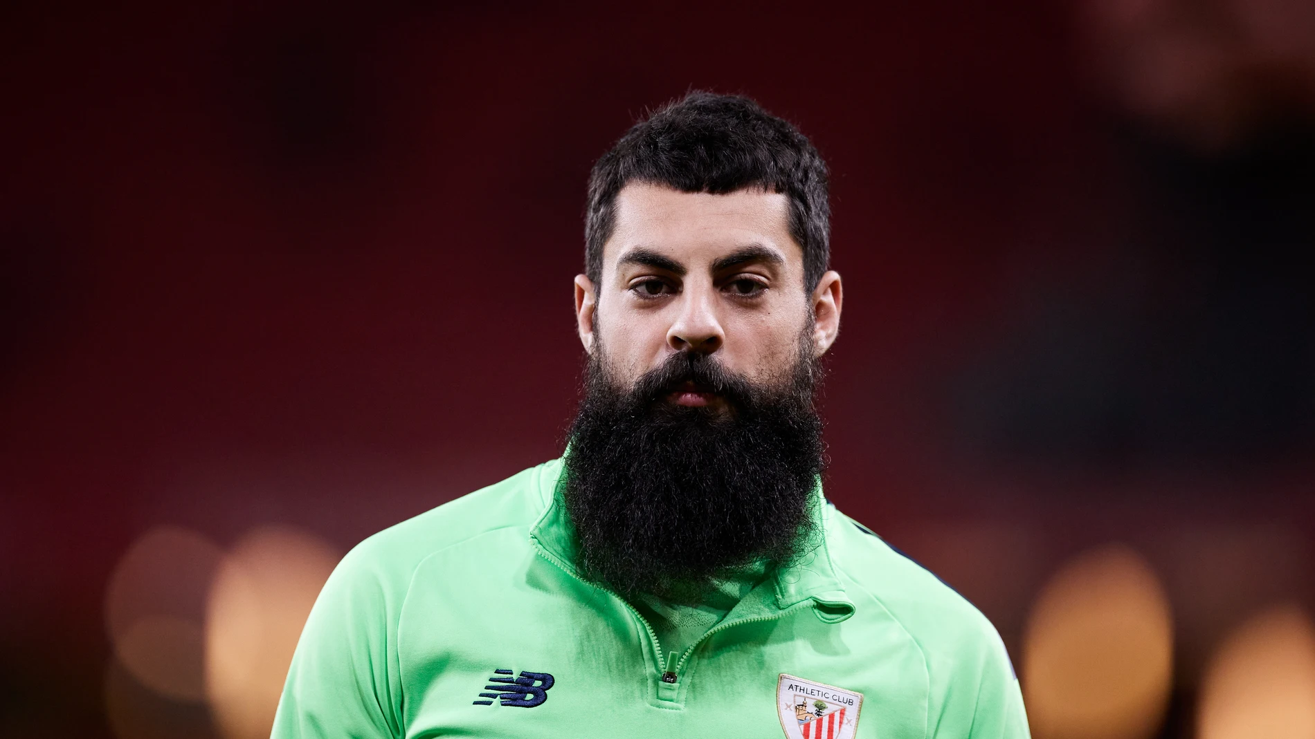 Asier Villalibre con el Athletic Club.