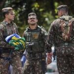 El silencio militar ante el golpismo en Brasil refleja su “desarticulación”