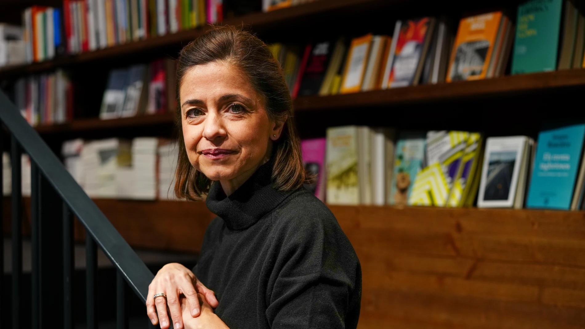La escritora Marta Orriols posa este martes durante la presentación de su nuevo título, "La possibilitat de dir-ne casa"