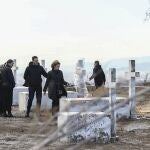 La Reina Sofía en el cementerio de Tatoi