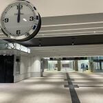 Vestíbulo de los 80 recuperado en Chamartín