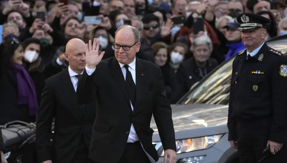 Alberto de Mónaco en el funeral de Constantino de Grecia