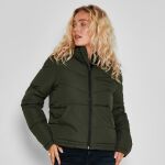 Los plumíferos que necesitas en tu armario esta temporada están de rebajas
