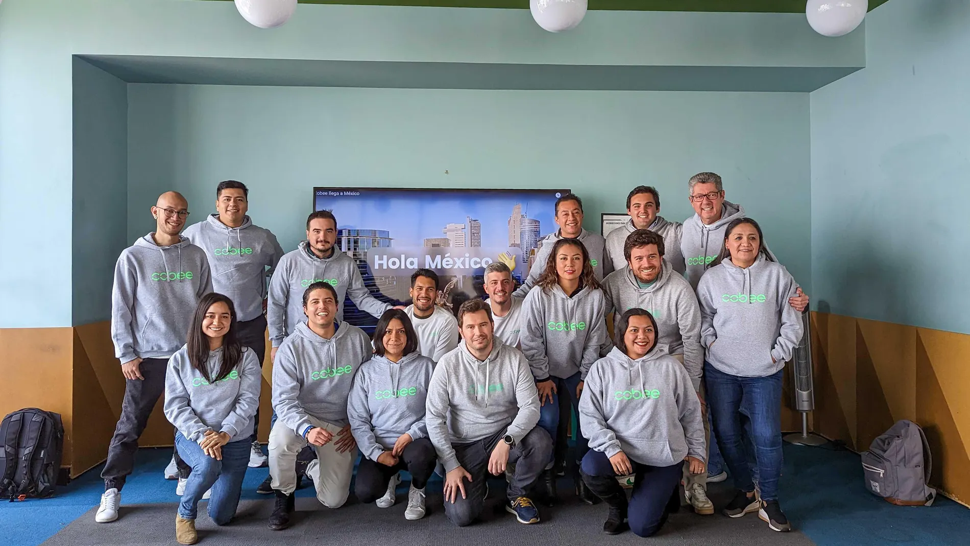 Equipo de Cobee en México
