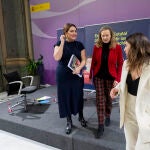 La secretaria de Estado de Igualdad y contra la Violencia de Género, Ángela Rodríguez Pam; la delegada del Gobierno contra la Violencia de Género, Victoria Rosell, y la ministra de Igualdad, Irene Montero.
