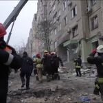 Rusia martillea Bajmut, el epicentro de los combates