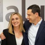 Juanma Moreno y Marifrán Carazo