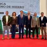 Carbayo e Iglesias en Fitur al presentar el paquete turístico que comercializará un paquete turístico que combina la Ciudad Patrimonio de la Humanidad que es salamanca con el Camino De Hierro de La Fregeneda