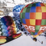 Imagen de dos globos aerostáticos