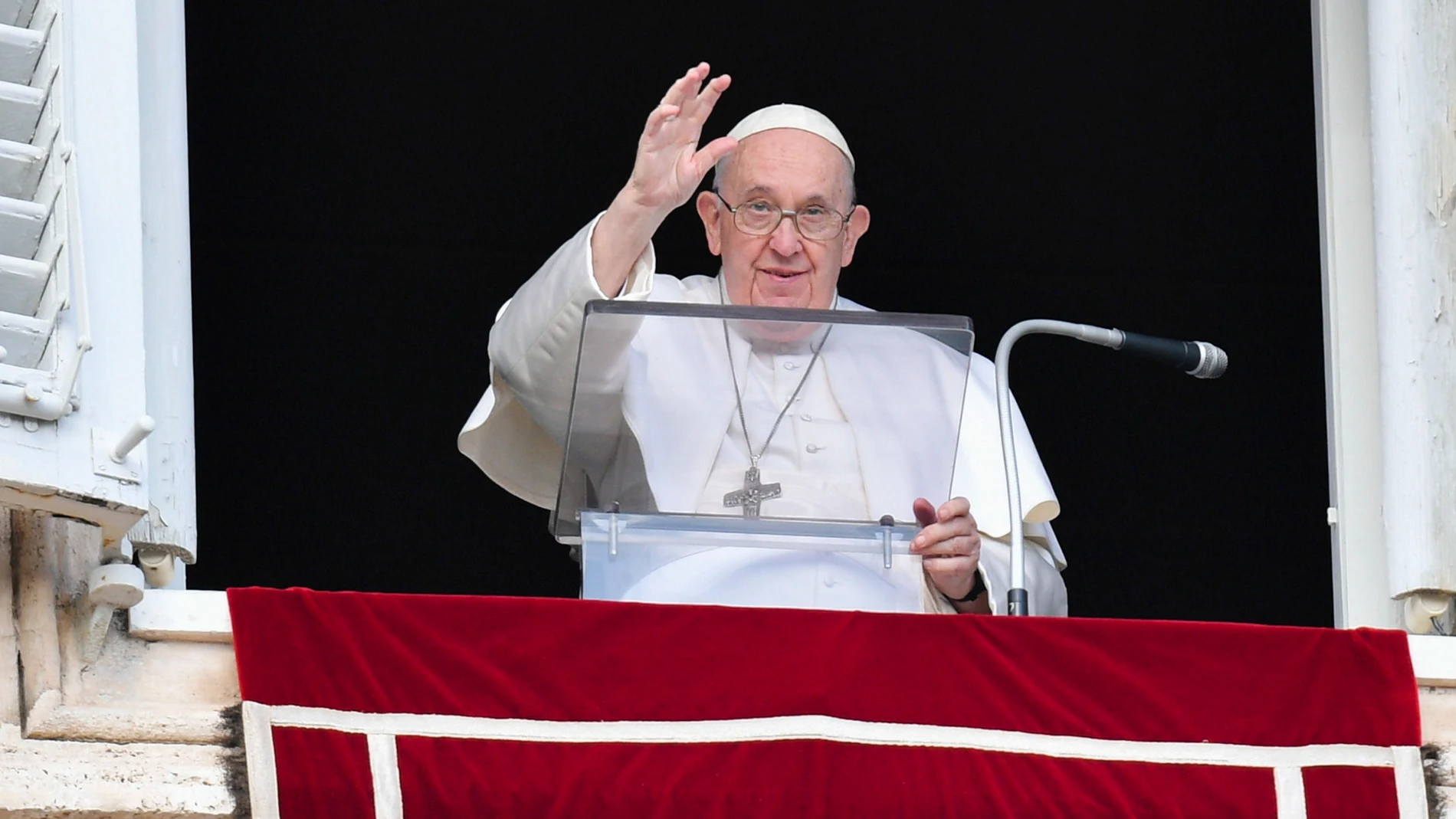 El Papa Francisco en la Plaza San Pedro de la Ciudad del Vaticano en Roma