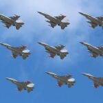 Nueve aviones F-16 de la Real Fuerza Aérea Danesa en una foto de archivo