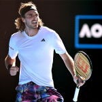 Stefanos Tsitsipas celebra uno de los puntos de la semifinal ante Khachanov