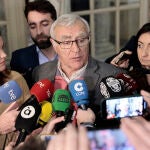 El alcalde de València, Joan Ribó, y la vicealcaldesa, Sandra Gómez