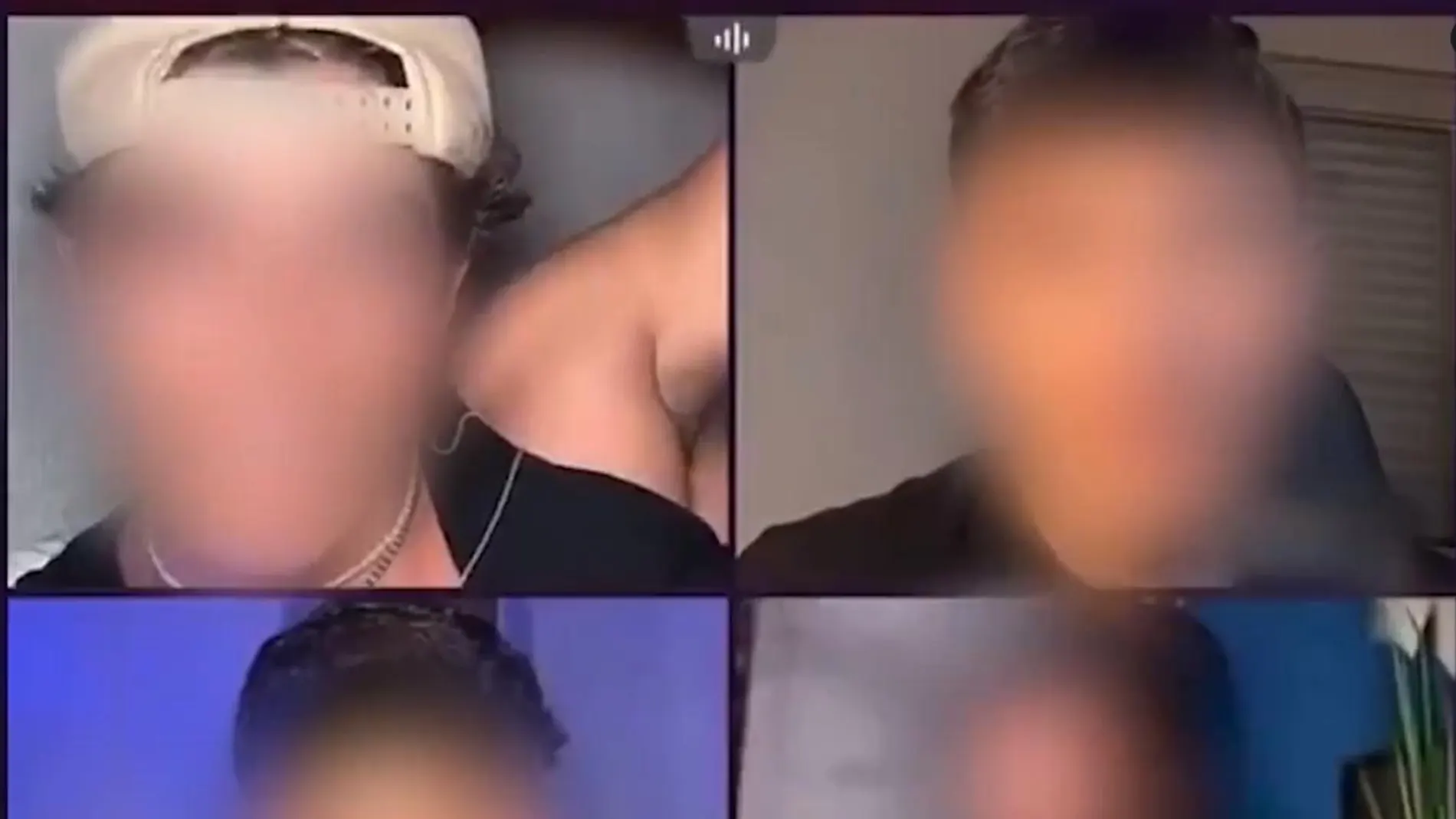 Momento en el que la mujer recibe la bofetada