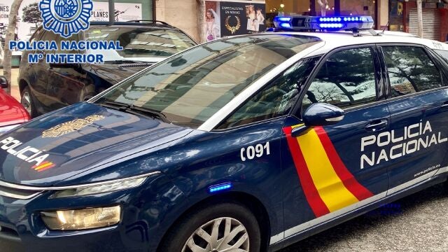 Coche patrulla de la Policía Nacional