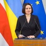 Belarusian opposition leader Sviatlana Tsikhanouskaya visits Warsaw