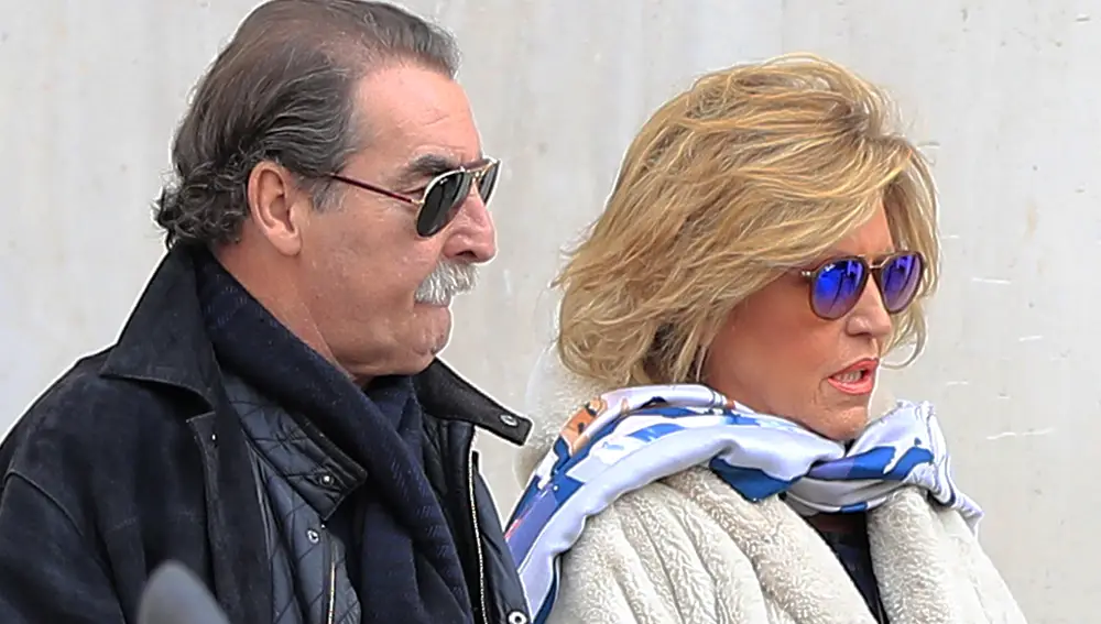 Lydia Lozano y su marido Charly en una imagen de archivo