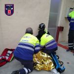 Un joven se fractura el pie tras caer 4 metros en plena calle de Murcia