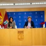 De izda. a dcha., Engracia Hidalgo, Begoña Villacís, José Luis Martínez-Almeida e Inmaculada Sanz