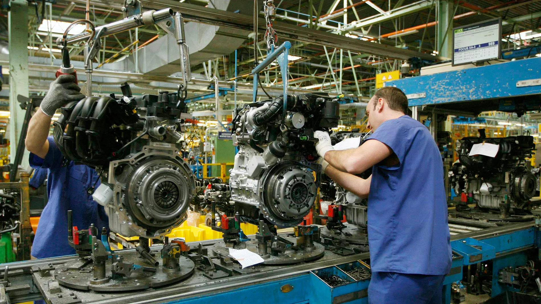 Cadena de montaje de la fábrica de Ford en Almussafes (Valencia)