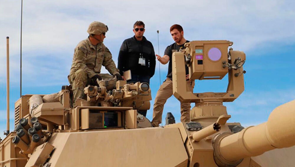 El plan de EEUU para desembarcar decenas de tanques Abrams rumbo a la ...