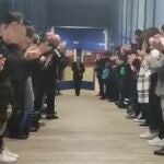 La plantilla de la prisión de Algeciras despide, entre aplausos, al director cesado por Marlaska