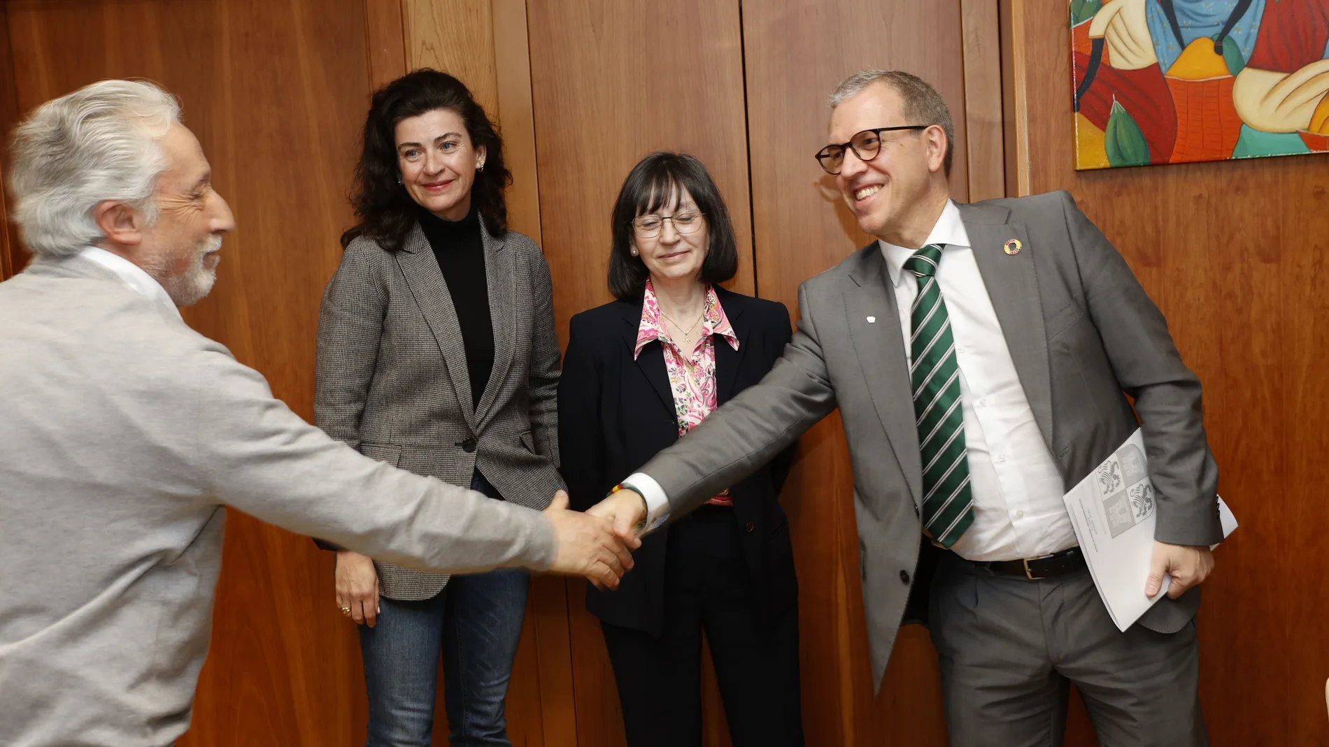 El consejero Mariano Veganzones antes de presentar en Soria lo sprogramas mixtos de formación y para el empleo