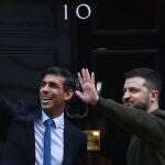 British Prime Minister Rishi Sunak (L) welcomes Ukraine President Volodymyr Zelensky (R) to 10 Downing Street in London, Britain