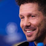 Simeone, durante la rueda de prensa