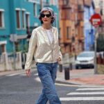 Carmen Gimeno con bomber de brillos. 