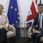 El "premier" Rishi Sunak y Ursula Von der Leyen, en una imagen de archivo
