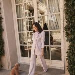Tamara Falcó con look perfecto para las invitadas de comunión.