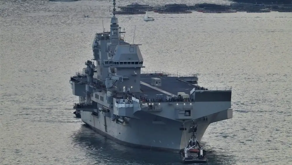 Imagen del LHD Trieste durante su periodo de pruebas antes de ser entregado a la Marina italiana