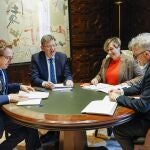 Puig anuncia una unidad de prevención de conductas suicidas entre el alumnado