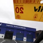 La pegatina de la ITV es diferente cada año